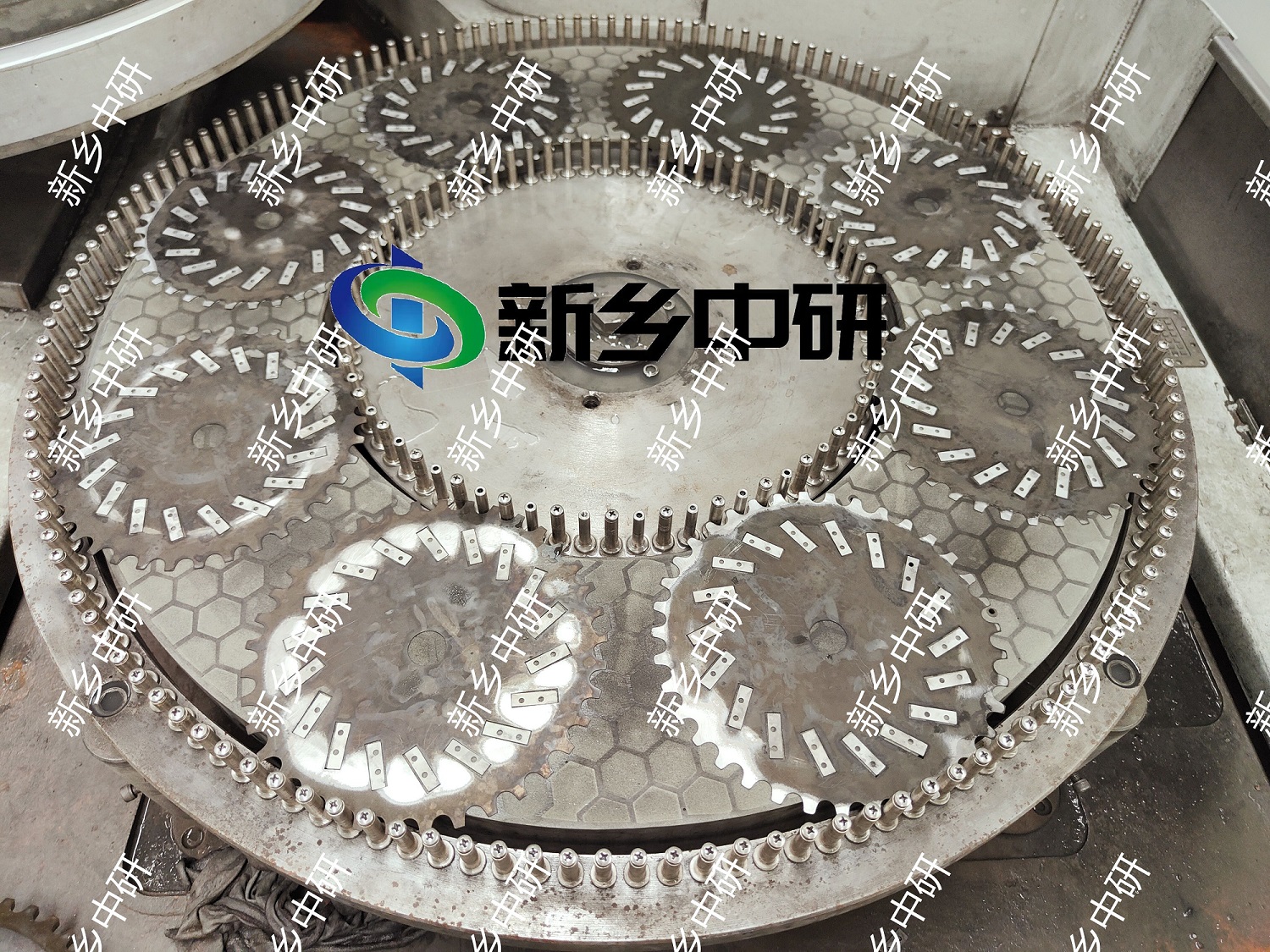 雙端面研磨機 23x6.5mm 厚0.8mm小長條研磨 效率1分鐘3.5絲