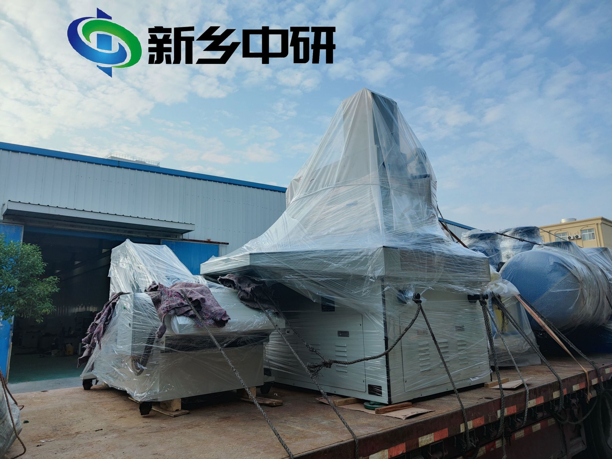 湖北武漢李總刀片用研磨機發(fā)貨