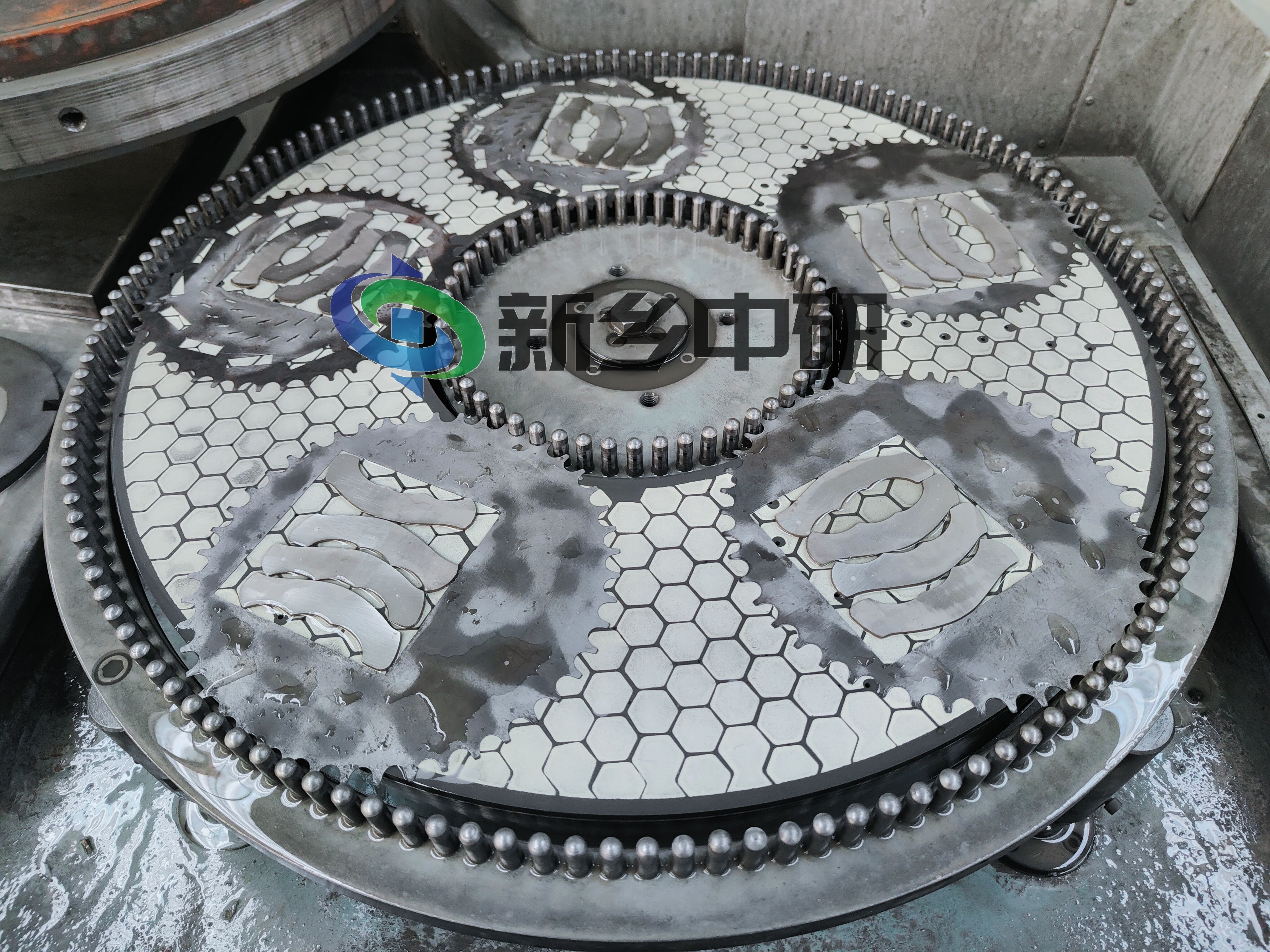 機(jī)械設(shè)備 源頭實(shí)力廠家 鈦合金雙面研磨 操作簡(jiǎn)單效率好